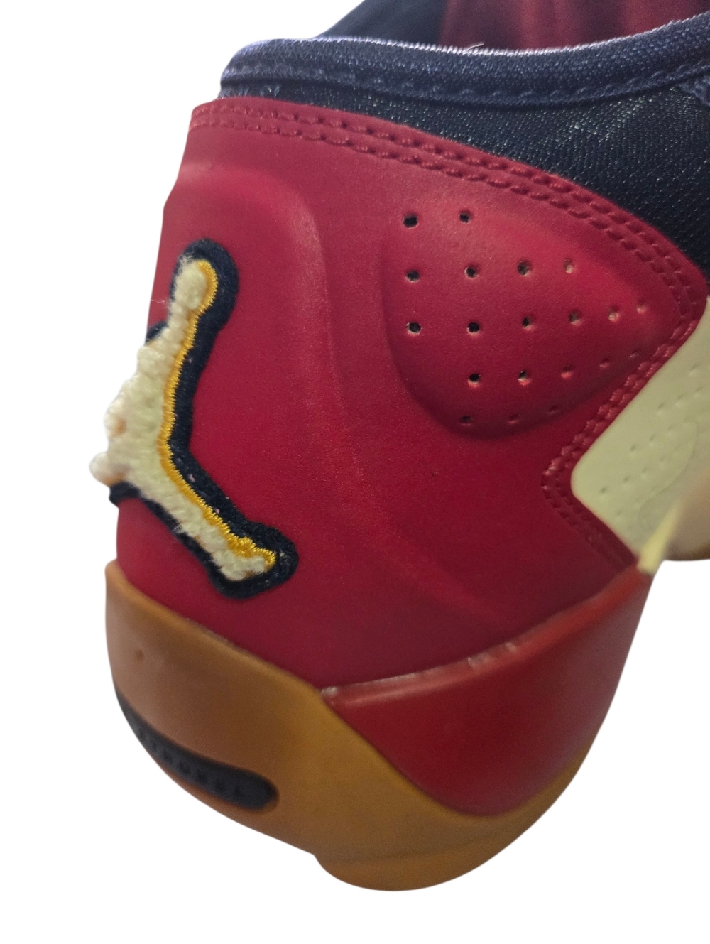 Zion Williams Jordans Cream ,  Blue And Red - Picture 6 of 8